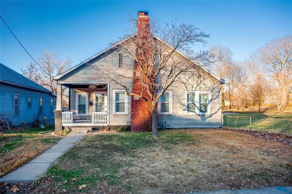 126 E Elm Street, Independence, MO 64050