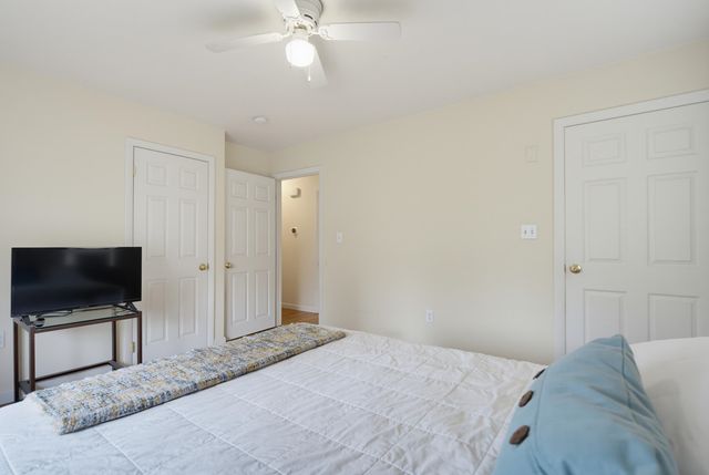 46 Myrtle Street, Manchester, NH 03104