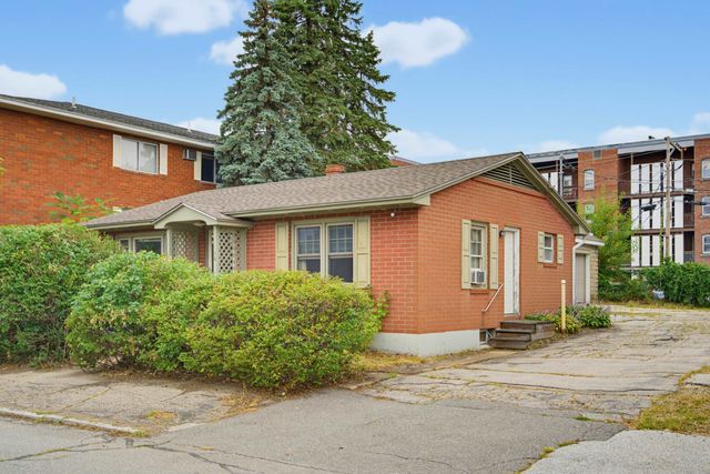 46 Myrtle Street, Manchester, NH 03104