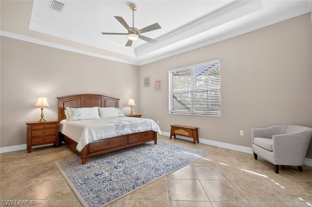 2355 Grenadines WAY, Naples, FL 34120