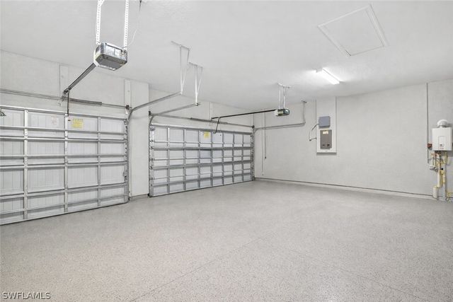 2355 Grenadines WAY, Naples, FL 34120