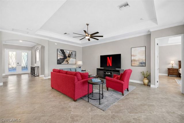 2355 Grenadines WAY, Naples, FL 34120