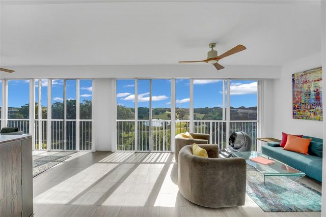 4114 W Palm Aire Drive 146B, Pompano Beach, FL 33069