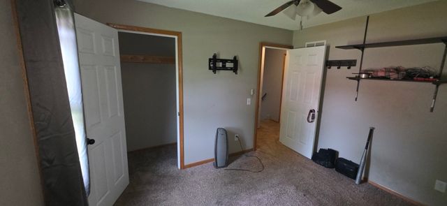 1325 102nd Avenue, Rock Island, IL 61201