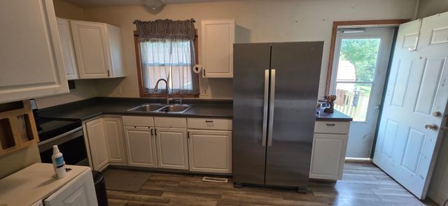 1325 102nd Avenue, Rock Island, IL 61201
