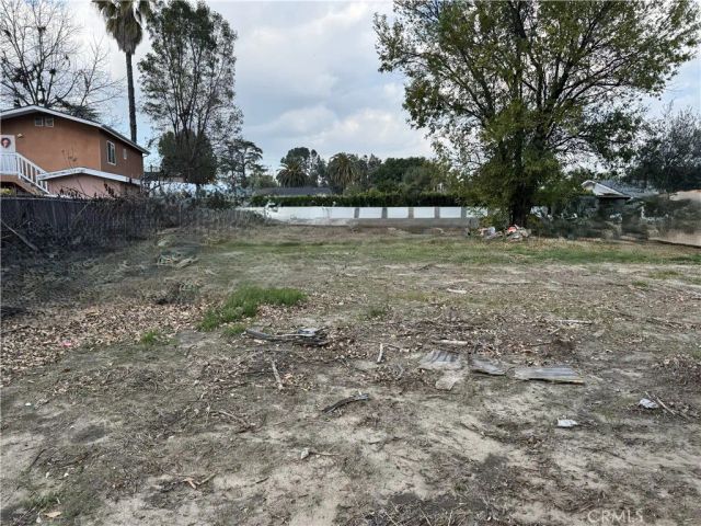 17545 Community Street, Northridge, CA 91325