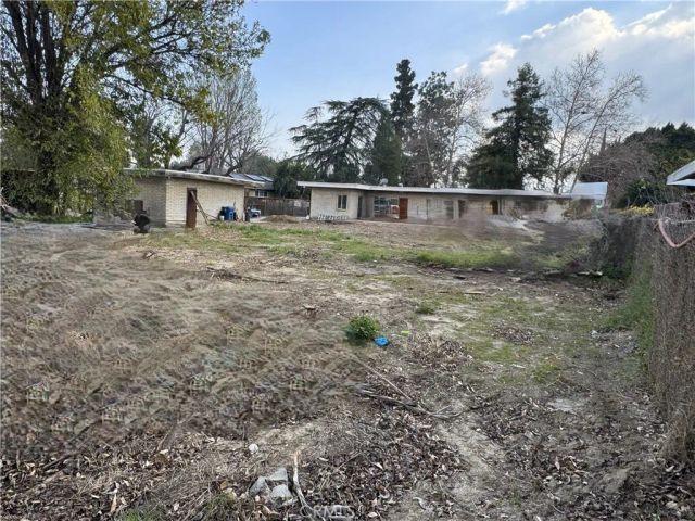 17545 Community Street, Northridge, CA 91325