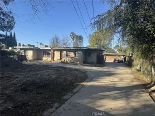 17545 Community Street, Northridge, CA 91325