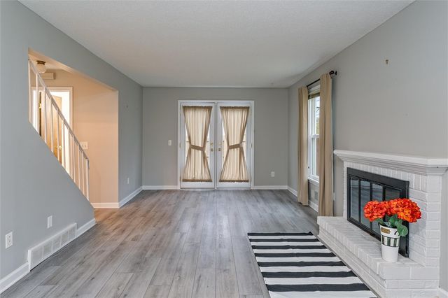 355 Upper Valley Rd, Gates, NY 14624