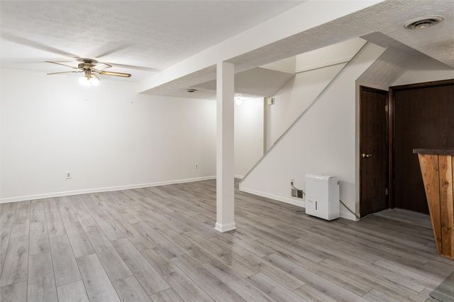 355 Upper Valley Rd, Gates, NY 14624