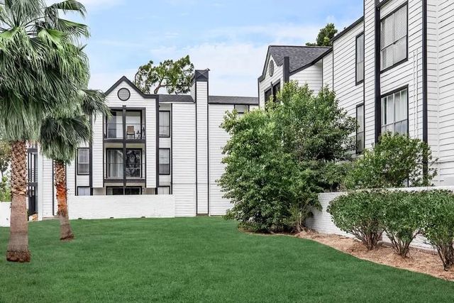 4400 Memorial Drive 28-2191, Houston, TX 77007