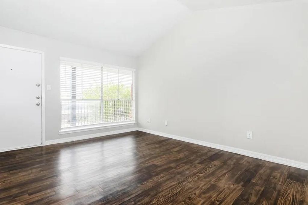 4400 Memorial Drive 28-2191, Houston, TX 77007