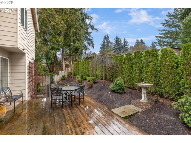 14450 HOLLY SPRINGS Rd, Lake Oswego, OR 97035