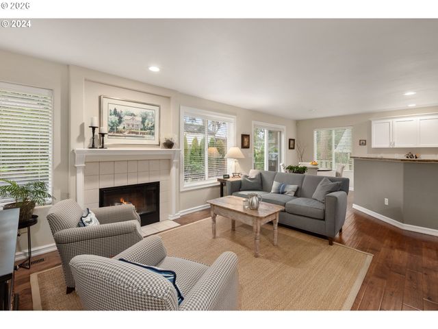 14450 HOLLY SPRINGS Rd, Lake Oswego, OR 97035
