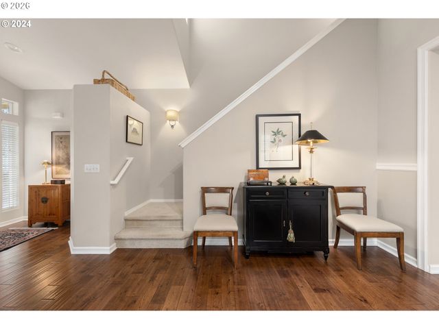 14450 HOLLY SPRINGS Rd, Lake Oswego, OR 97035