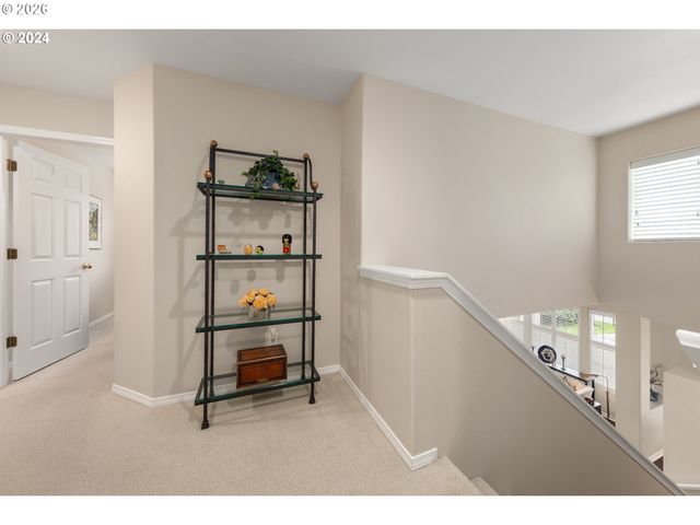 14450 HOLLY SPRINGS Rd, Lake Oswego, OR 97035