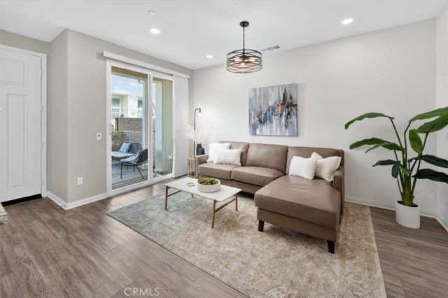 22922 Harvest Mill, Saugus, CA 91350