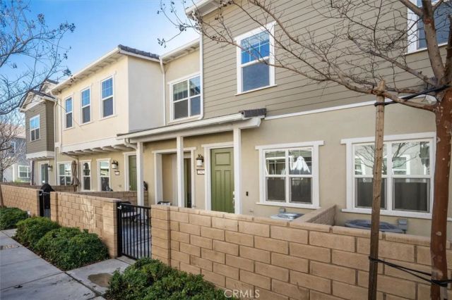 22922 Harvest Mill, Saugus, CA 91350