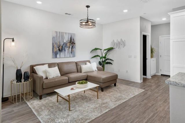 22922 Harvest Mill, Saugus, CA 91350