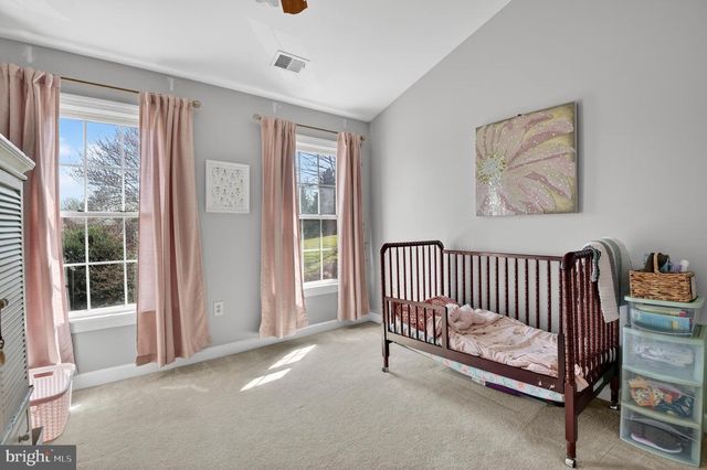 105 CROFTON HILL LN, Rockville, MD 20850