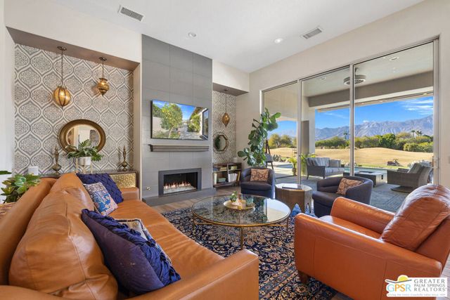 182 Loch Lomond Road, Rancho Mirage, CA 92270