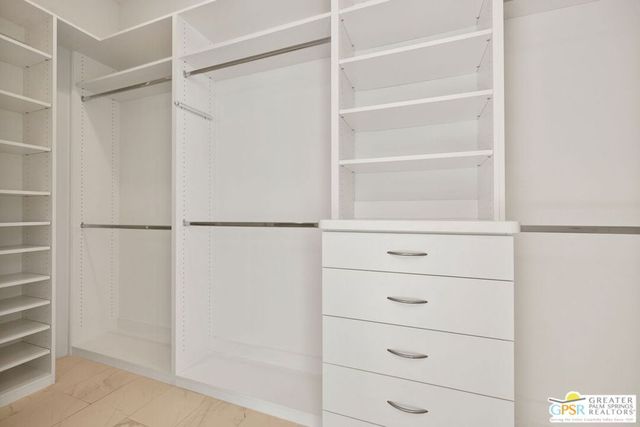 182 Loch Lomond Road, Rancho Mirage, CA 92270