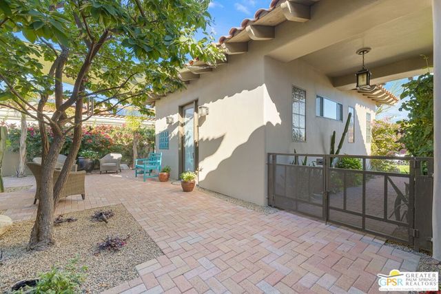 182 Loch Lomond Road, Rancho Mirage, CA 92270