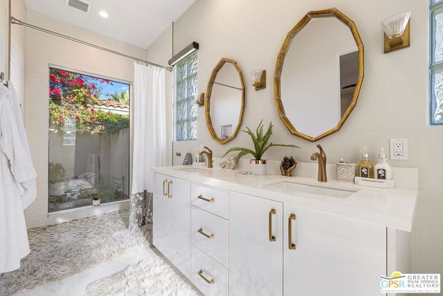 182 Loch Lomond Road, Rancho Mirage, CA 92270