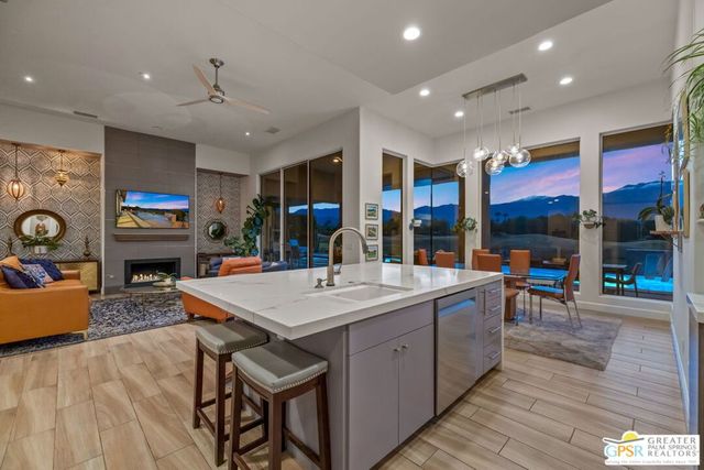 182 Loch Lomond Road, Rancho Mirage, CA 92270