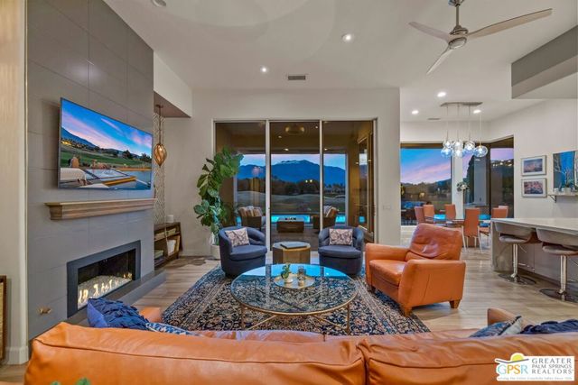 182 Loch Lomond Road, Rancho Mirage, CA 92270