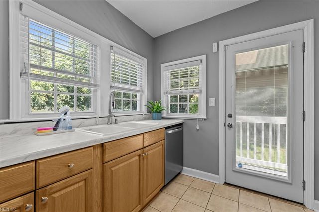 300 N Shore RD, Norfolk, VA 23505