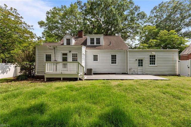 300 N Shore RD, Norfolk, VA 23505