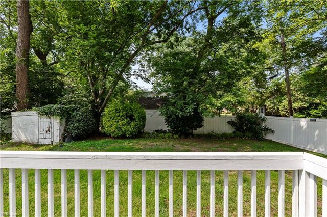 300 N Shore RD, Norfolk, VA 23505