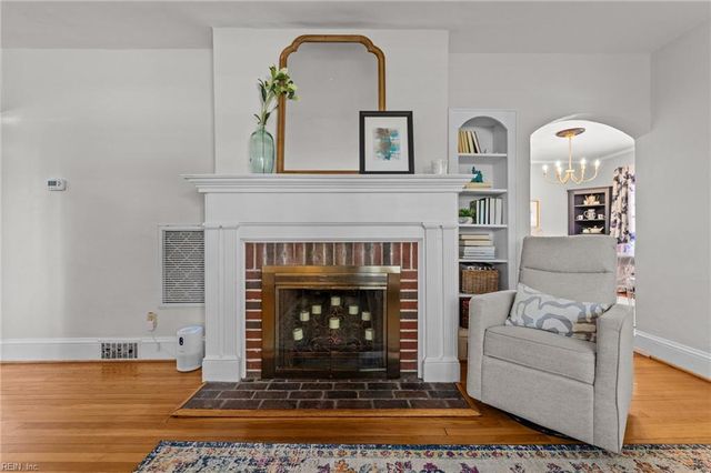 300 N Shore RD, Norfolk, VA 23505