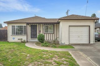 612 Martha St, Manteca, CA 95337