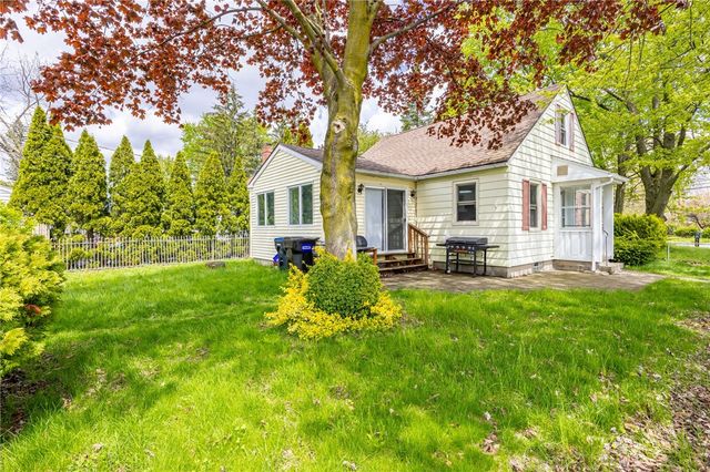 617 Howard Road, Gates, NY 14624
