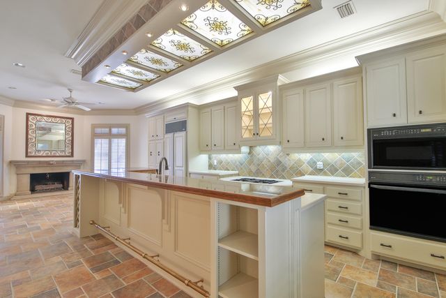 9212 York Place, Lubbock, TX 79424