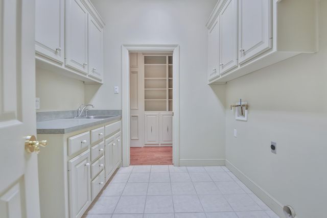 9212 York Place, Lubbock, TX 79424