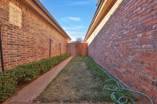 9212 York Place, Lubbock, TX 79424