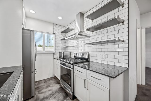 3615 N 15th Avenue 25, Phoenix, AZ 85015