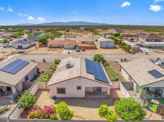 450 GUSKIN Road, Morristown, AZ 85342