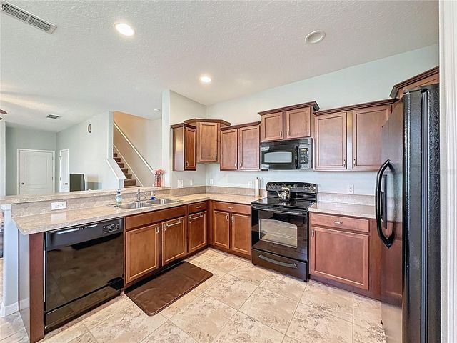 105 SCATON WAY, Davenport, FL 33897