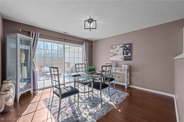 7314 Forest Cove Lane B, Northfield, OH 44067