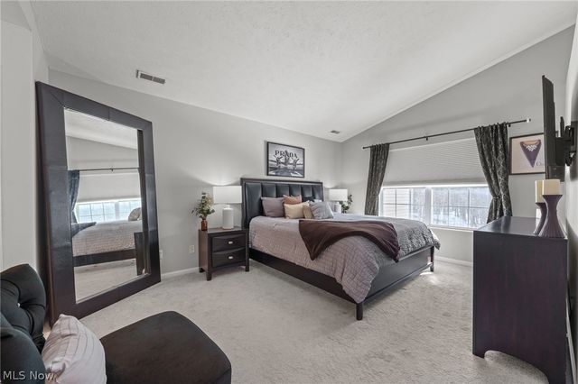 7314 Forest Cove Lane B, Northfield, OH 44067