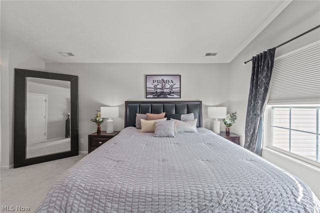 7314 Forest Cove Lane B, Northfield, OH 44067