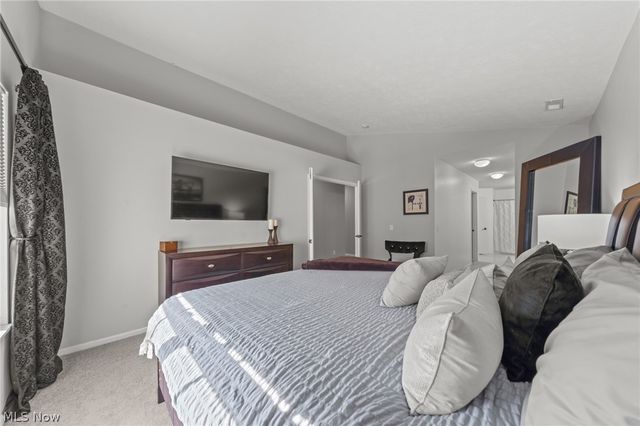 7314 Forest Cove Lane B, Northfield, OH 44067