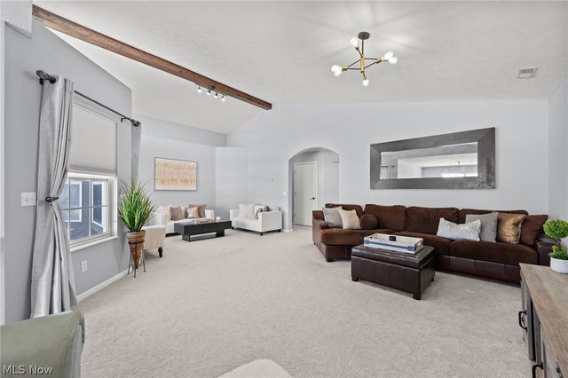 7314 Forest Cove Lane B, Northfield, OH 44067