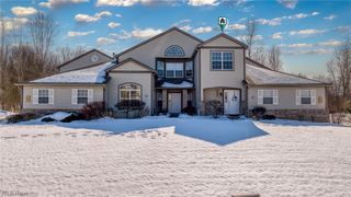 7314 Forest Cove Lane B, Northfield, OH 44067