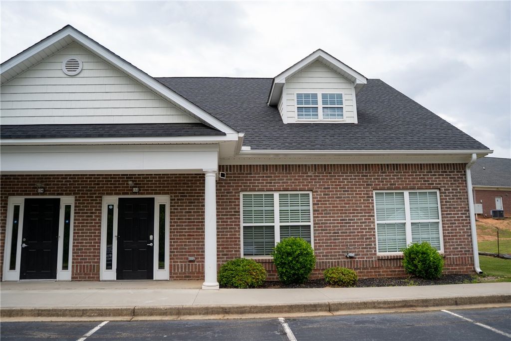 132 Broadbent Way, Anderson, SC 29625