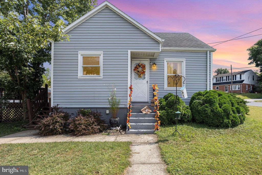 2565 MAYFIELD ST, York, PA 17406